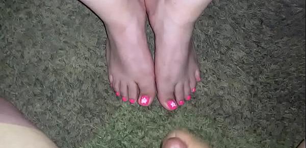  Cum on Sexy GF Light Pink Feet and Toes